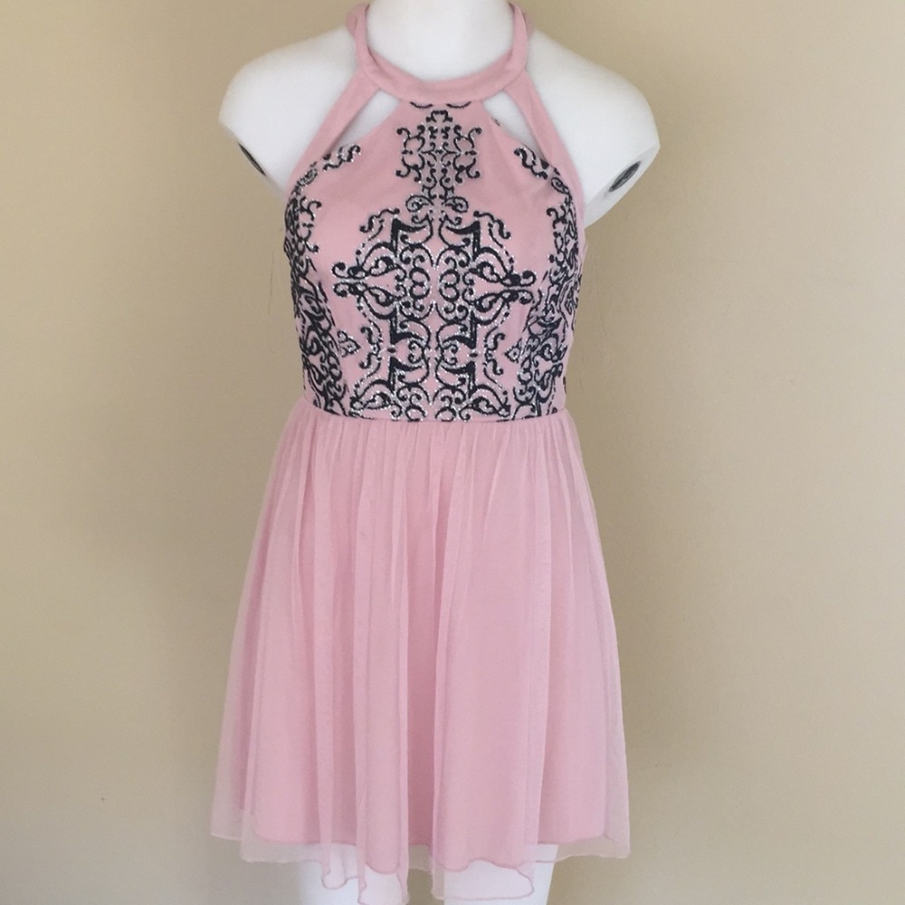 Speechless Juniors Pink and Black Patterned Dress